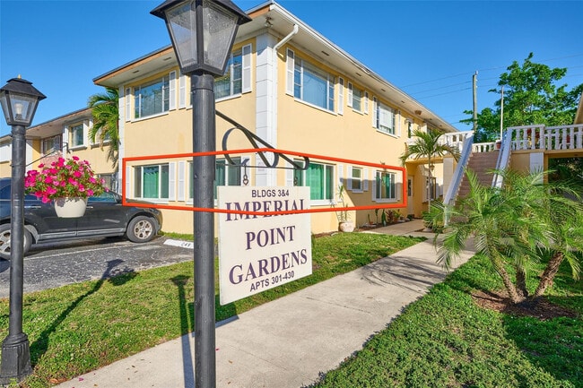 Photo - 5720 NE 22nd Way Unidad 401-4