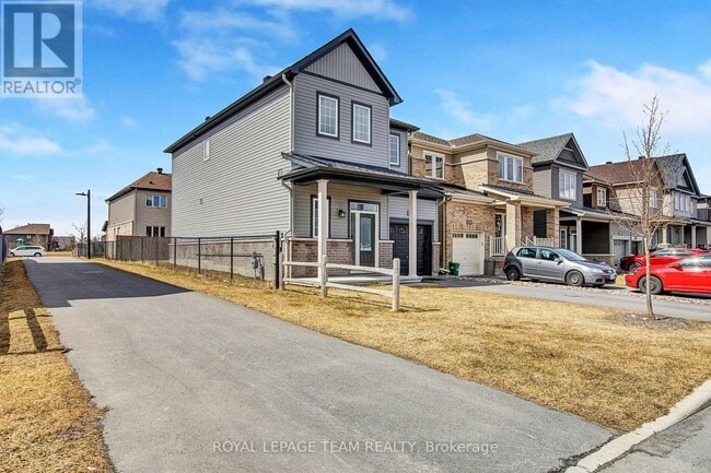 Photo - 1013 Parabolica Wy