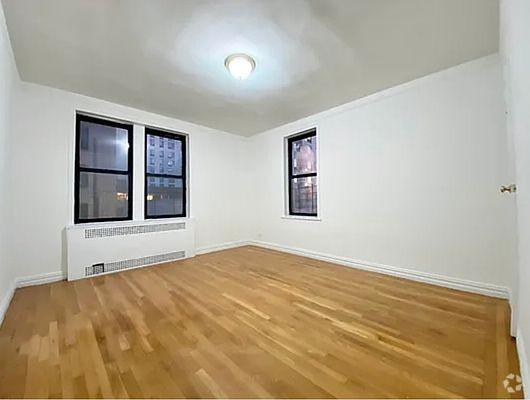 Building Photo - 3 bedroom in New York NY 10040 Unit 5A Rental