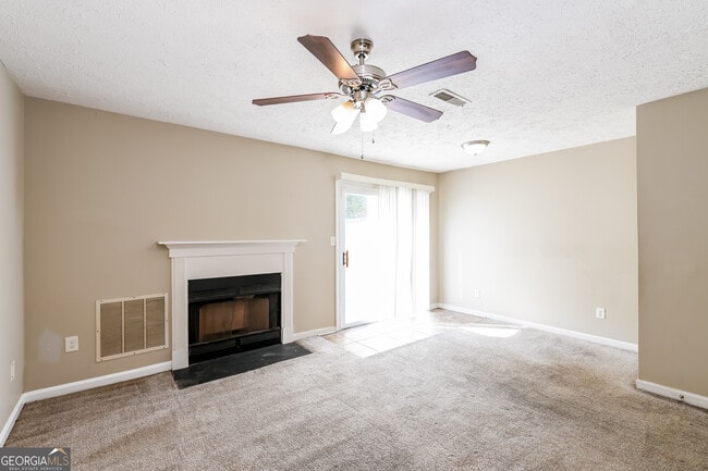 Photo - 1687 Hunting Creek Dr SE