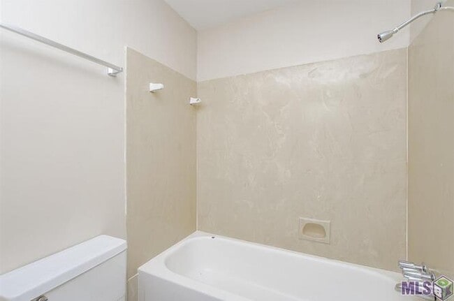 Photo - 8531 Rush Ave