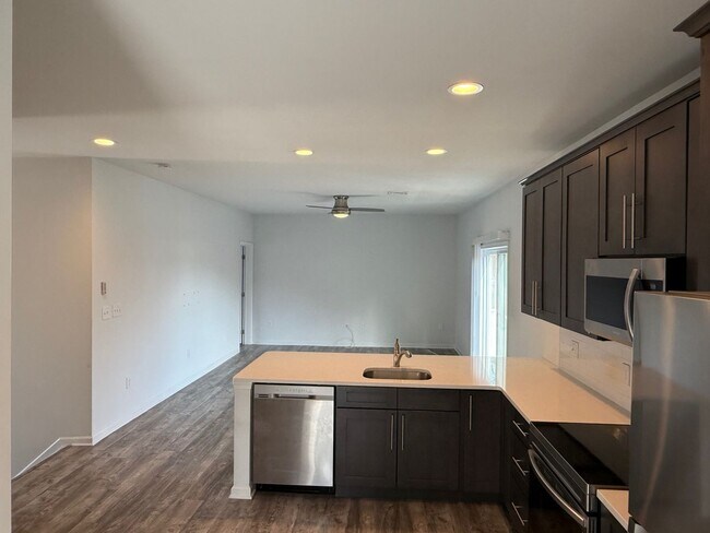 Photo - 1332 Genoa Street Unit 2