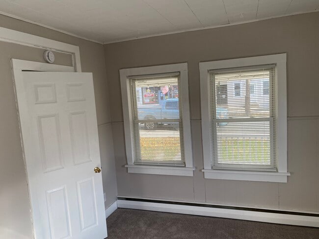 Photo - 123 Main St House