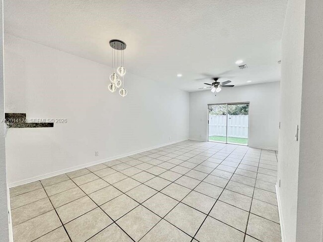Photo - 3670 NW 91st Ln Unit 3670
