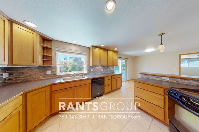 Photo - Recently updated 3-bed, 2-bath Rambler in Lacey!