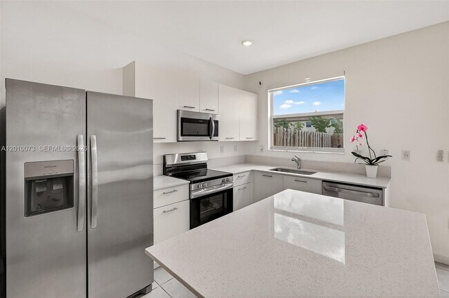 Photo - 12221 NW 24th Pl