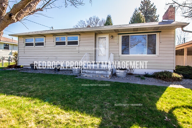 Photo - 416 N Bannen Rd