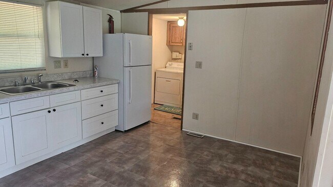 Photo - 2802 Forge Hill Rd