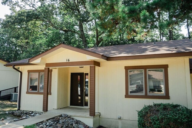 Photo - This darling 2 bedroom, 1.5 bath townhome is perfect for low maintenance, one level living! With ...