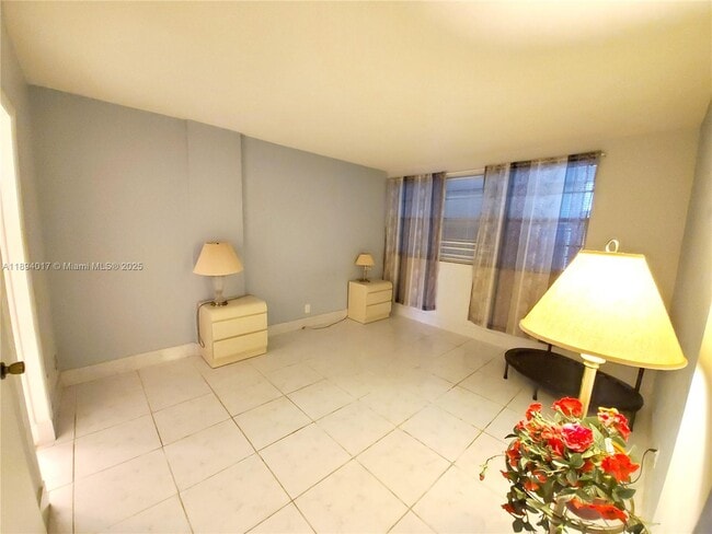 Photo - 1333 E Hallandale Beach Blvd Unit 108
