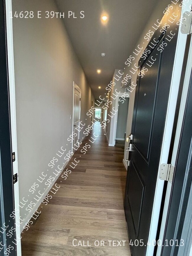 Photo - 14628 E 39th Pl S