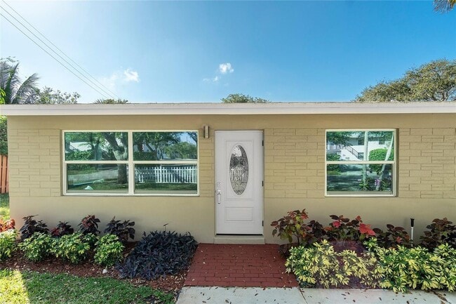 Photo - 1634 NE 3rd Ave