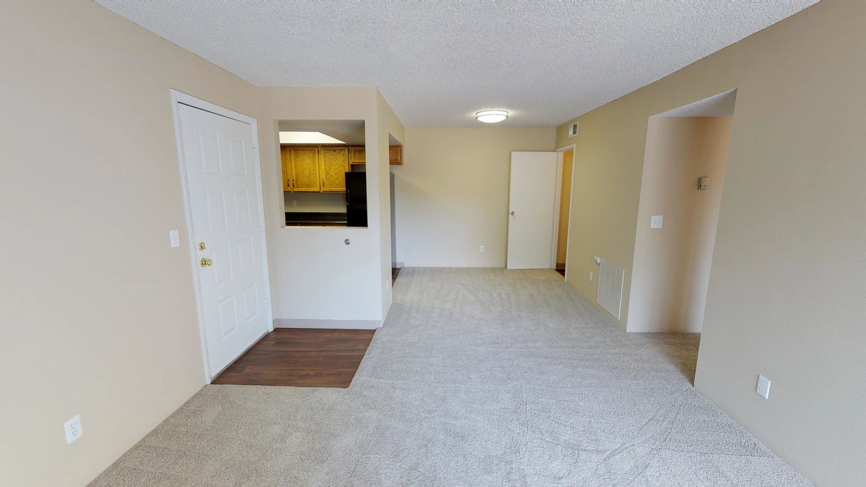 Photo - Woodland Hills Apartments