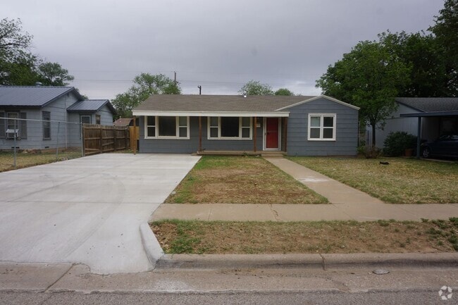Building Photo - 4314 32nd St Rental