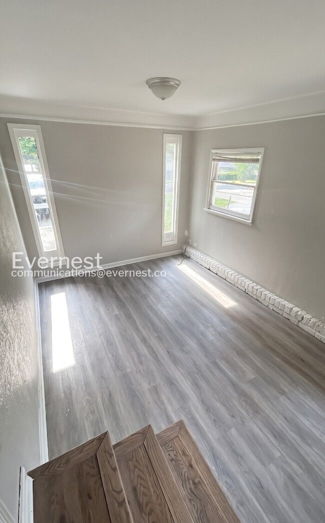 Photo - 1232 Oakwood St