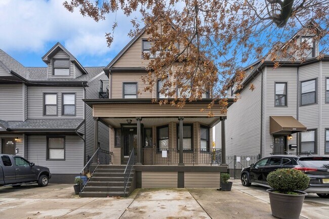 Photo - 346 Arlington Ave Apartamentos Unidad 346 Arlington Ave