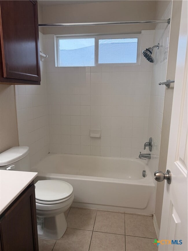 Photo - 647 Tom Kemp Dr