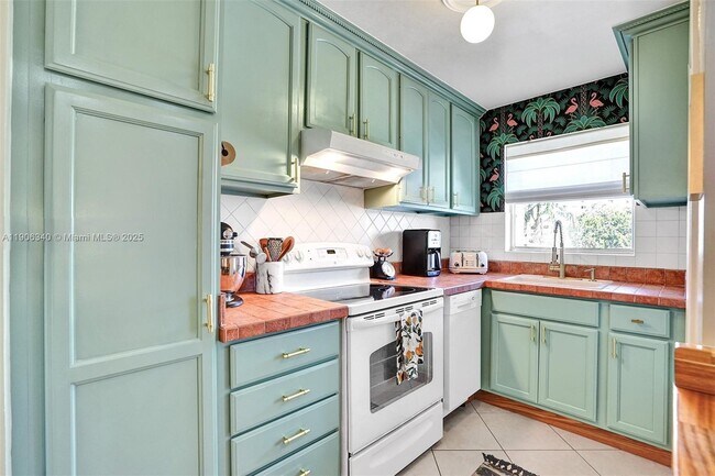 Photo - 300 Layne Blvd Unit 206