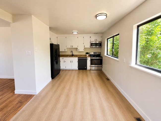 Photo - Updated 5 bedroom home is ready for you!