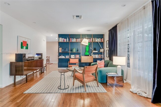 Photo - 1318 Castile Ave