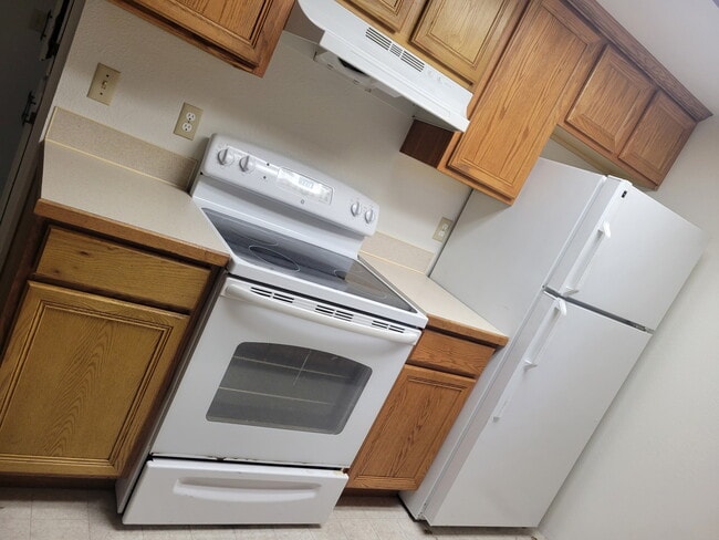 Photo - 3518 105th St NW