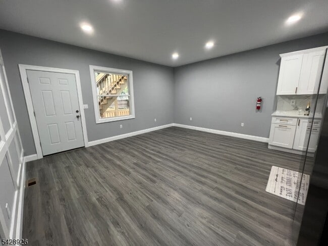 Photo - 163 N 9th St