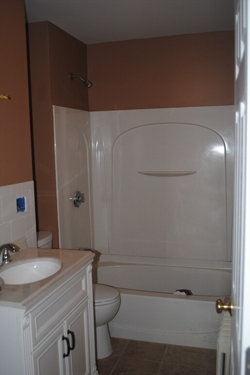 31 Walnut St Unit 2