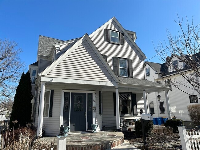 Building Photo - 86 Sagamore Ave Unit 2 Rental