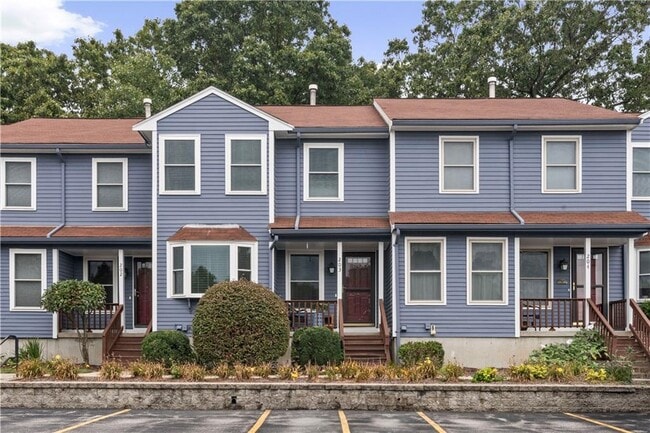 Building Photo - 200 Heroux Blvd Unit 203 Rental
