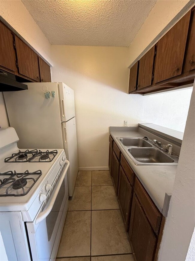 Photo - 2609 Ektom Dr Unit A