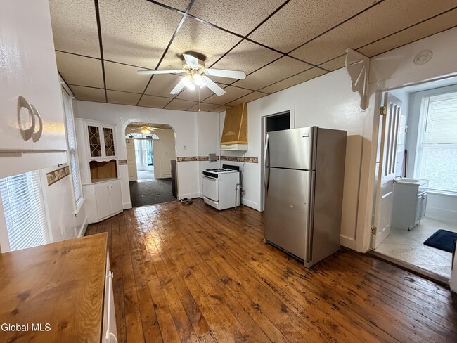 Photo - 17 Greene St Unit DOWN