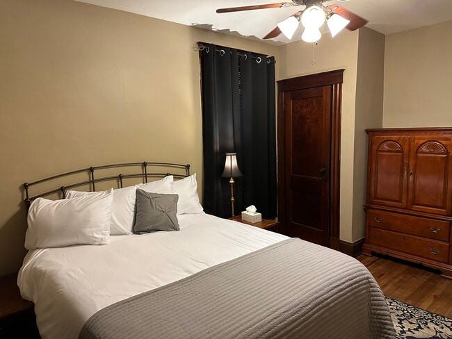 Photo - 2533 Valley View Ct