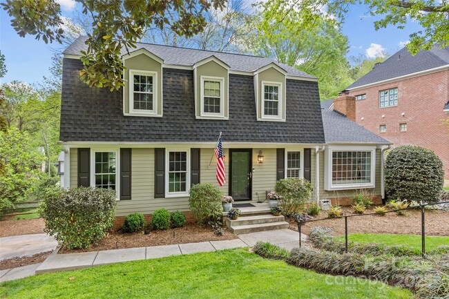 Photo - 2418 Ainsdale Rd House