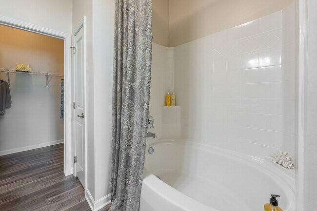 Abberly Crest Apartment Homes