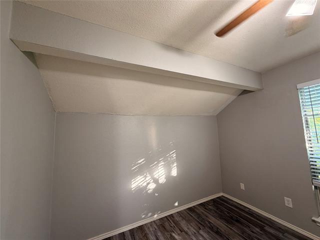 Photo - 6036 Maple Leaf Dr