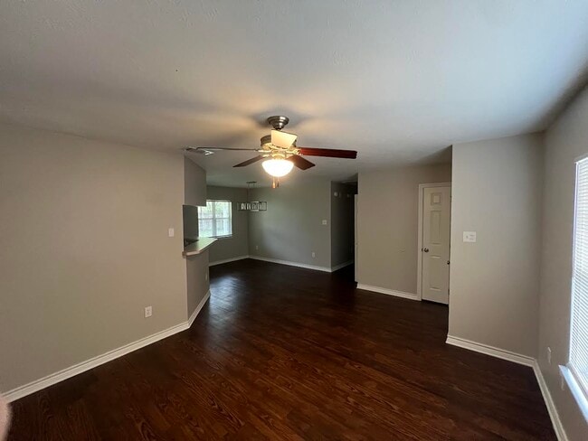 Photo - 112 Highland Dr