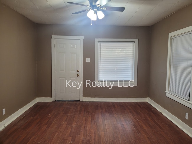 Photo - 103 Gordon St