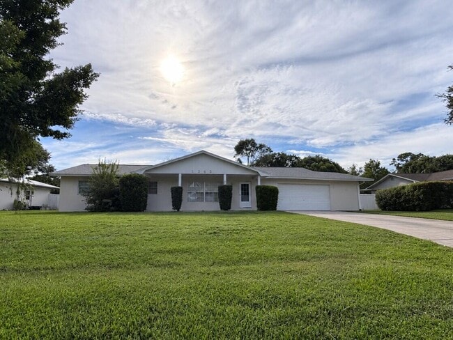 Photo - 1365 29th Ave