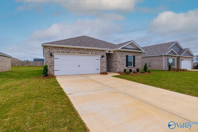 Photo - 231 Murphy Ln