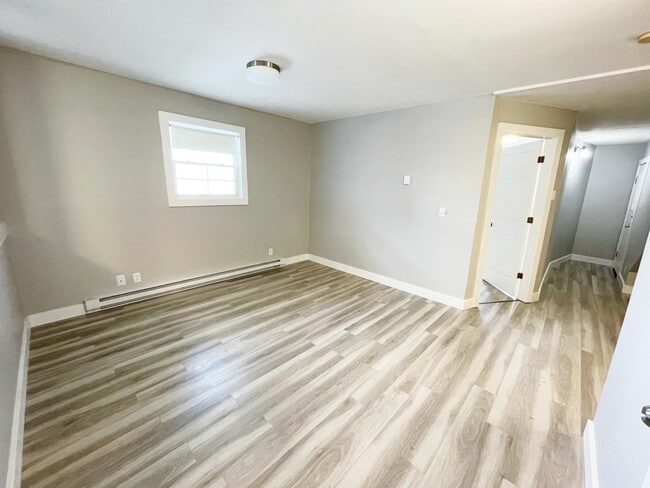 Photo - 257 Carmarthen St Unit 1