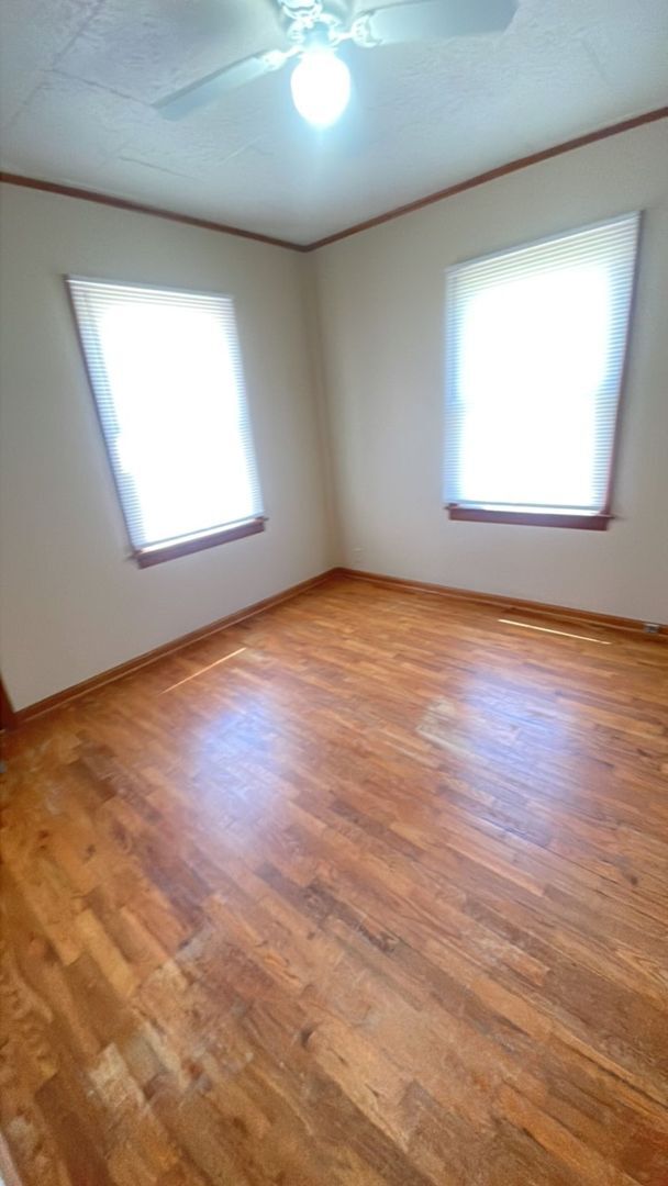 Photo - 211 N Maple St Unit House