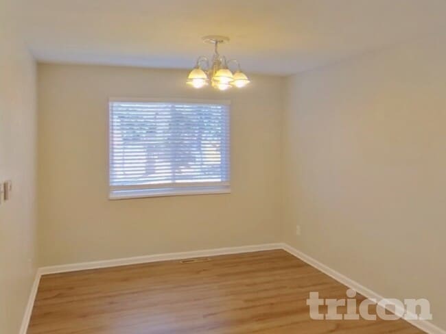 Photo - 1228 N Chelton Rd