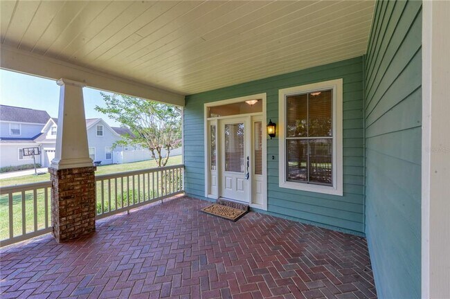 Photo - 3 BR/2 BA HOME - WOODFIELD CROSSINGS