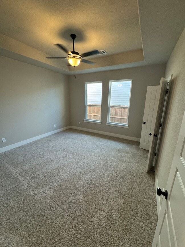 Photo - 3/2/2 - FIREPLACE - MUDROOM - GODLEY ISD