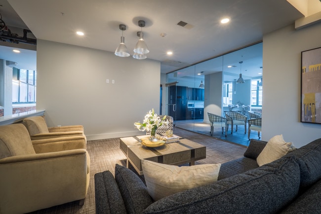 Residences at Sundial