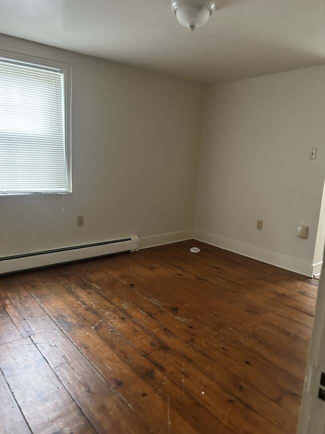 Photo - 960 Disston View Dr