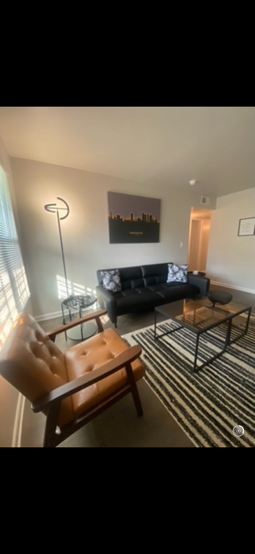 Photo - 1021 McMillon Ave Apartamento