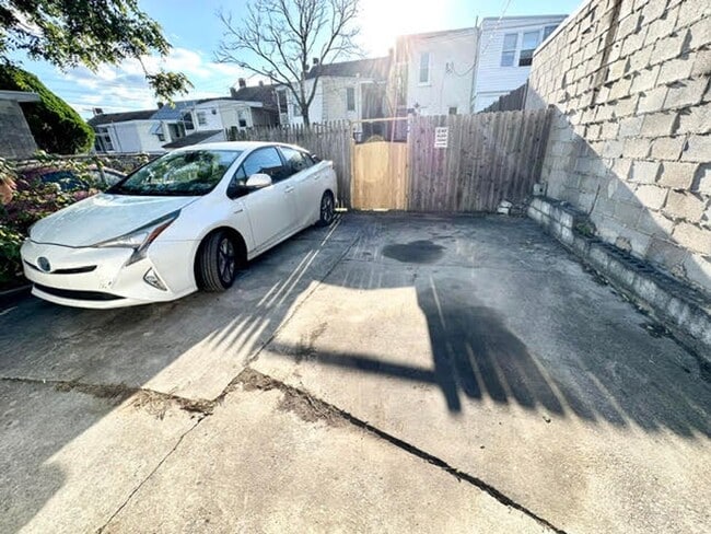Photo - 241 N Newberry St