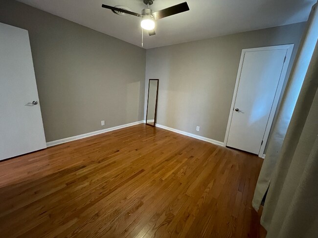 Photo - 209 Willow Ln Apartment Unit Willow Upstairs