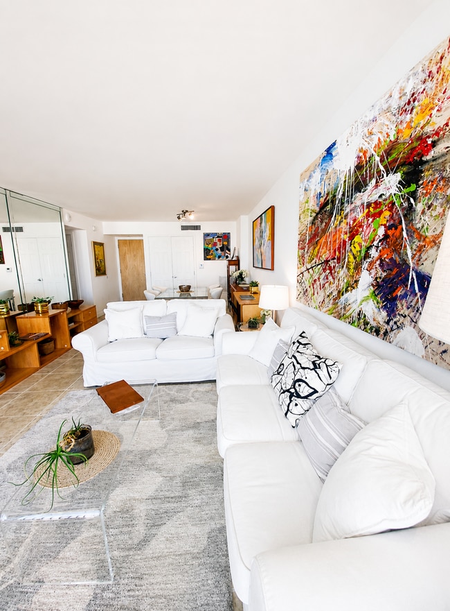 Photo - 2655 Collins Ave Unidad 2306
